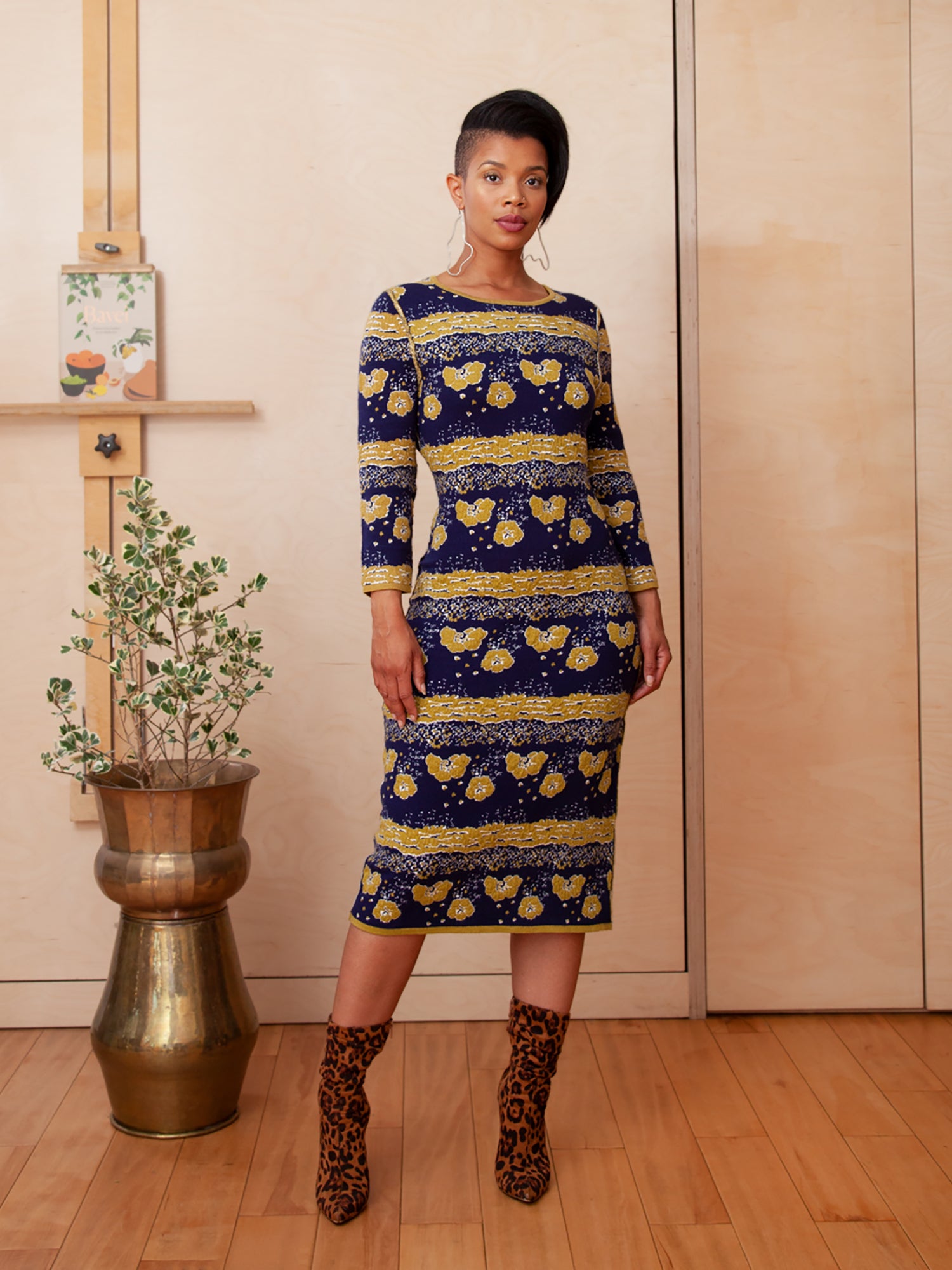 How Long Should a Maxi Dress Be? A Guide to Finding the Perfect Length - PinkOrchidFashion How Long Should a Maxi Dress Be? A Guide to Finding the Perfect Length - PinkOrchidFashion