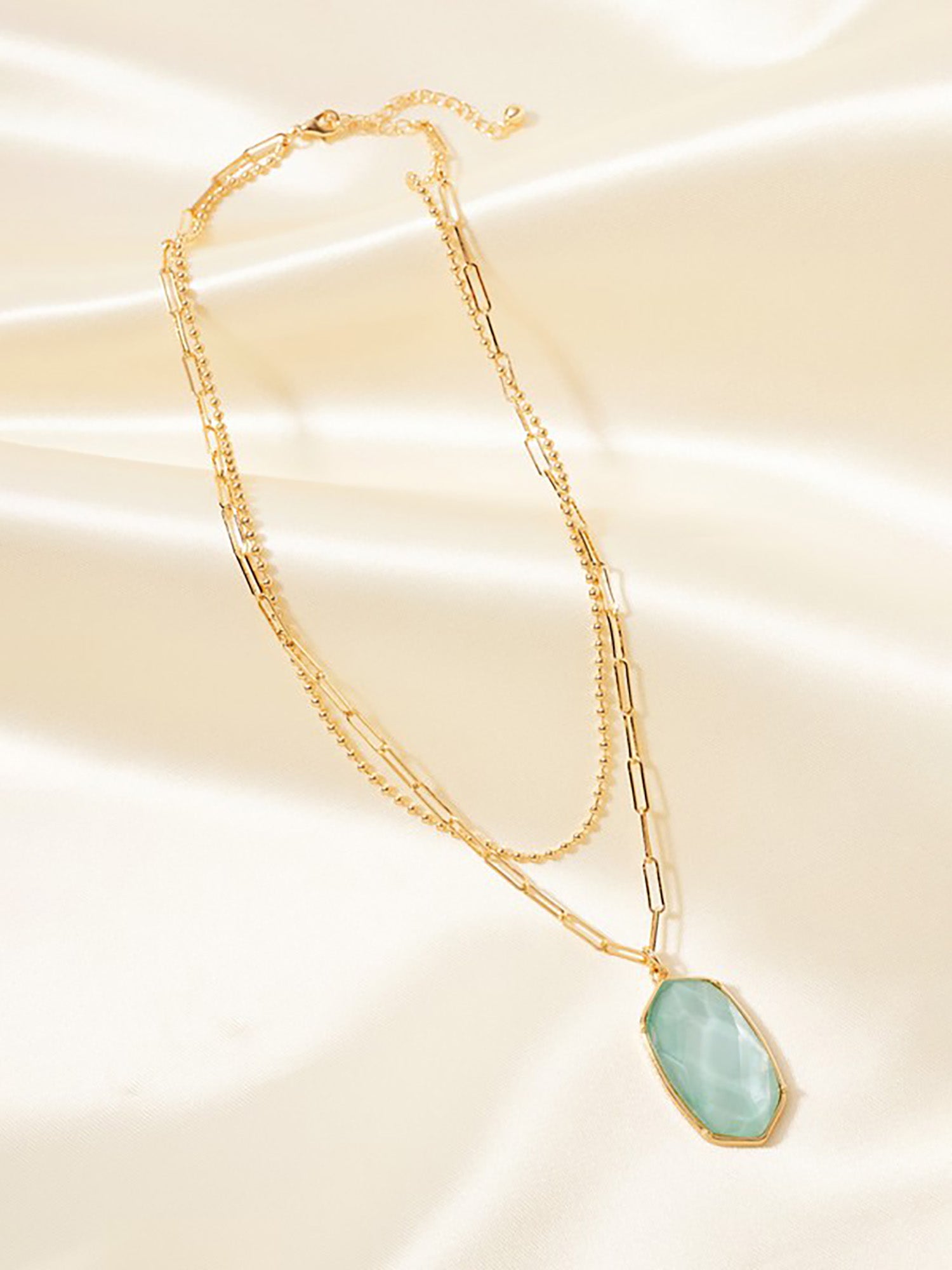 Enchanted Hexagon Necklace - Accessory