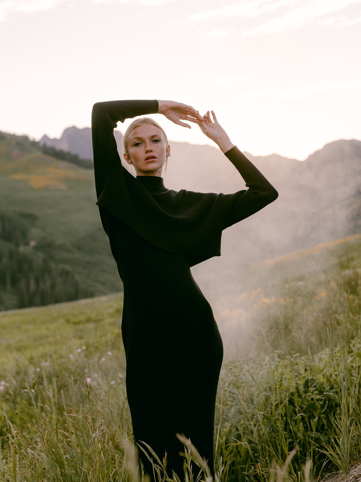 Point Rib Knit Cropped Top - Tops