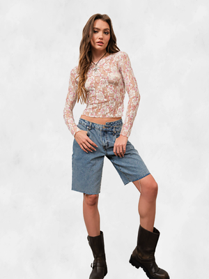 Pretty Garbage Floral Print Lace Basic Top