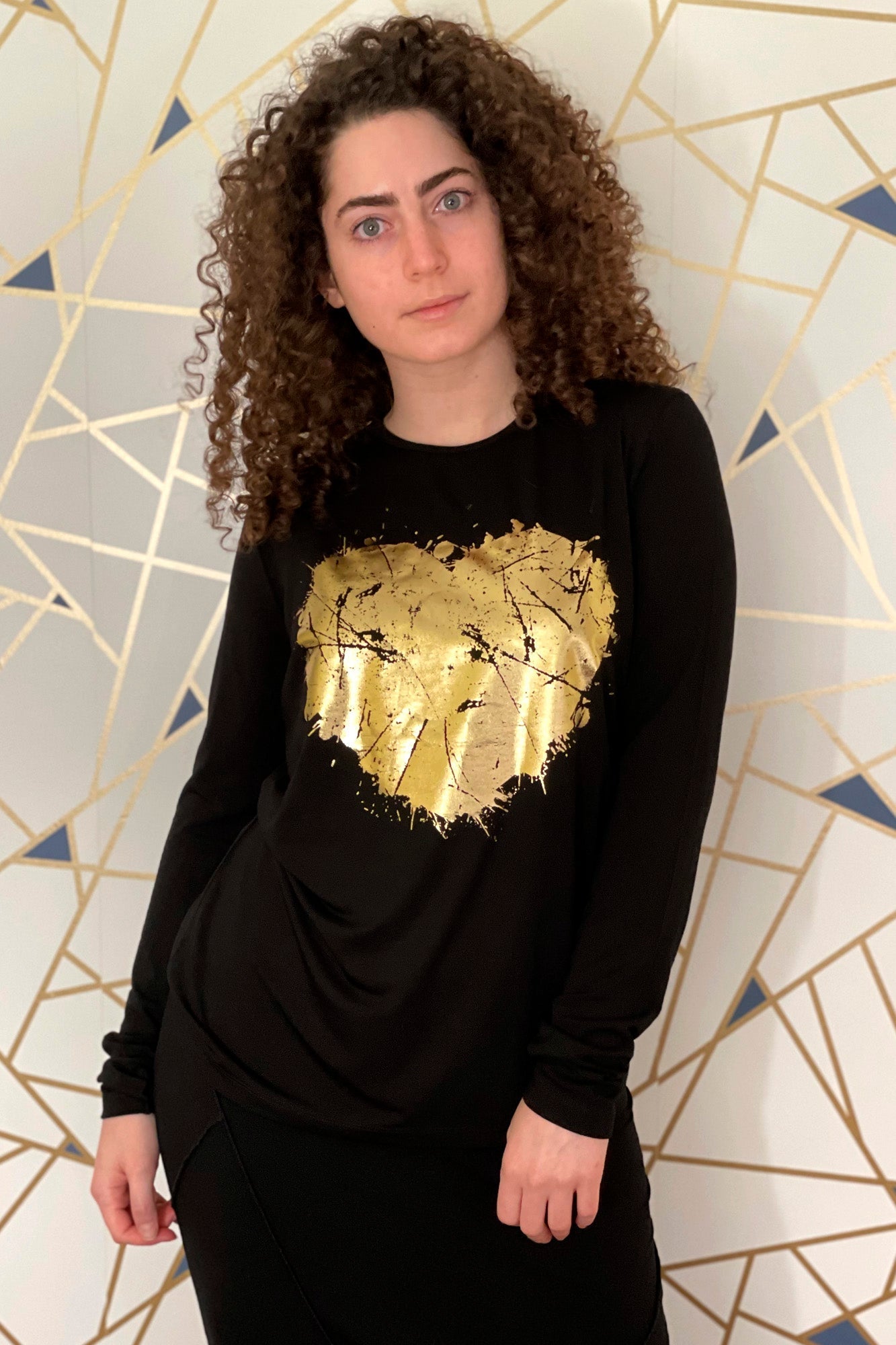 Mikah Graphic Long Sleeve Shirt - Tops