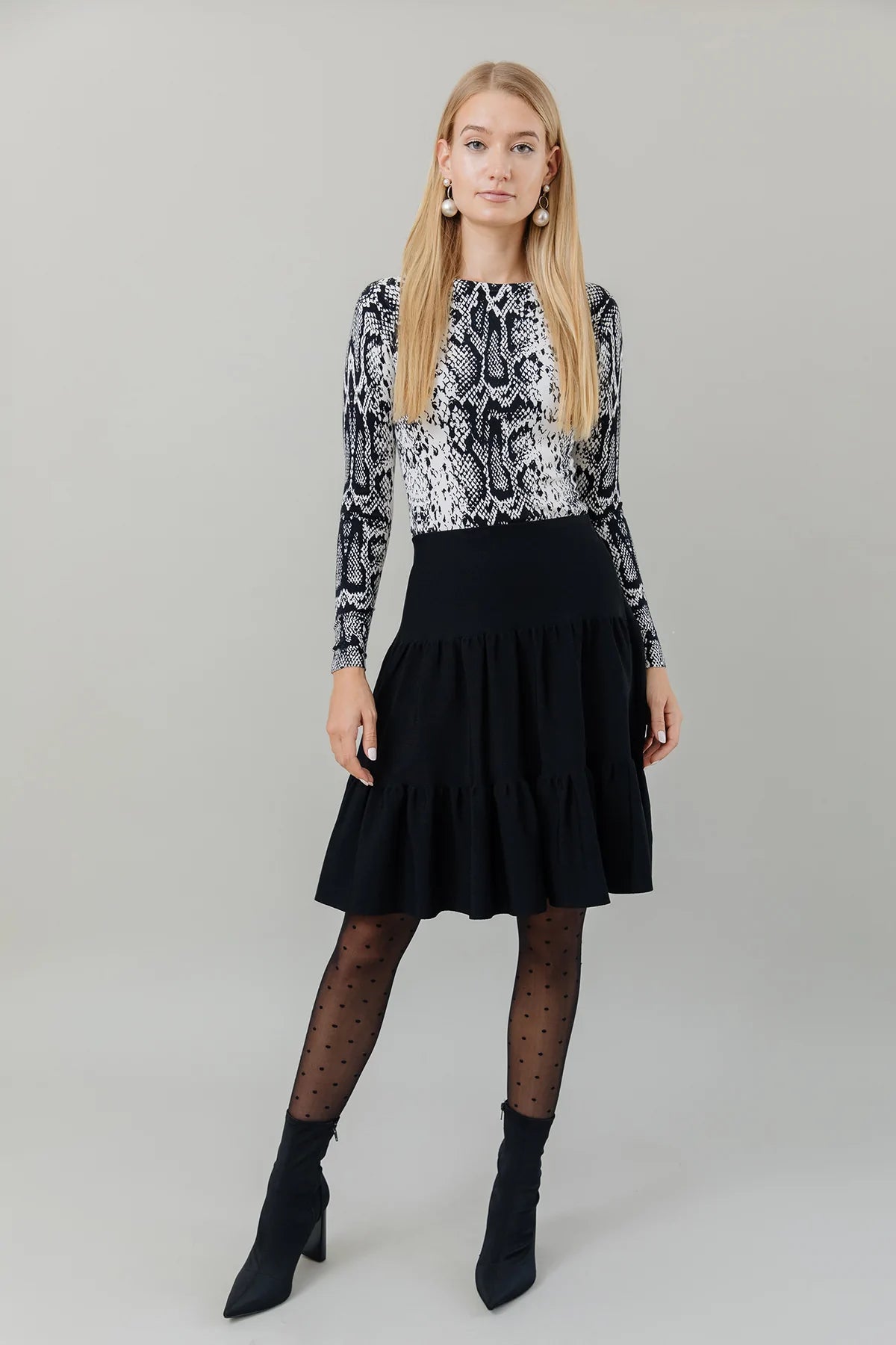 Tiered 2025 knit skirt